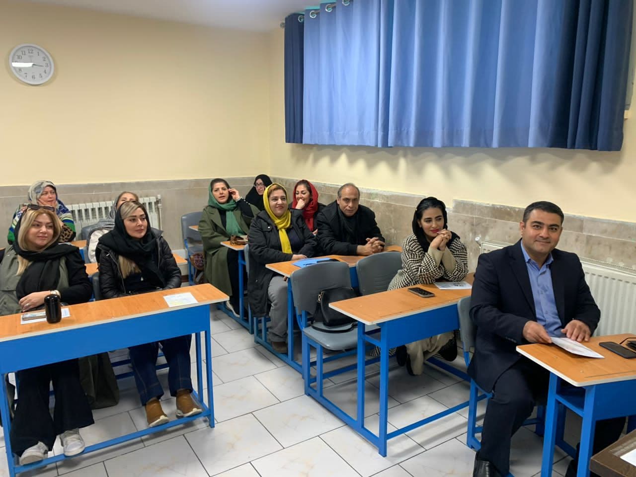 جلسه ملاقات با کادر آموزشی و اجرایی