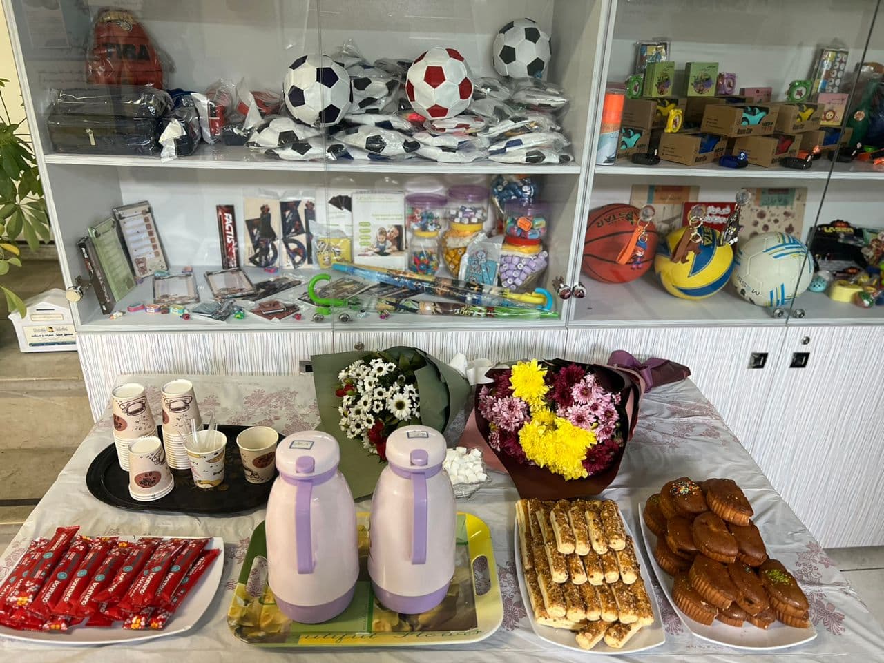 جلسه ملاقات با کادر آموزشی و اجرایی