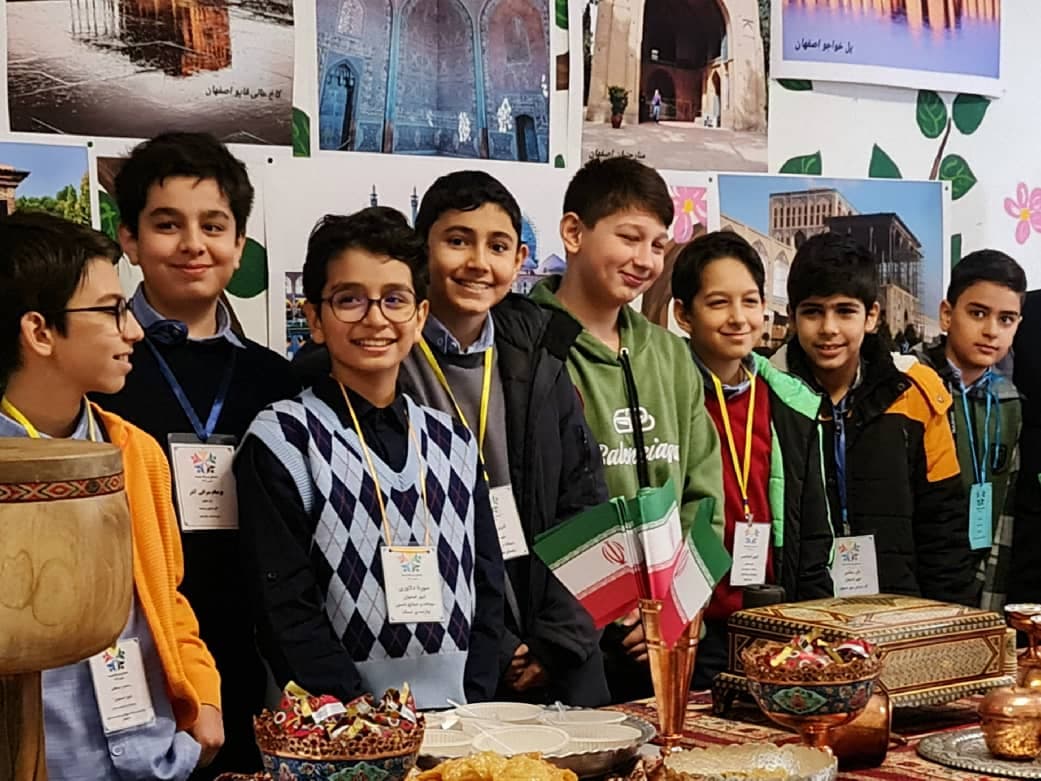 جشنواره اقوام و سنن ایرانی