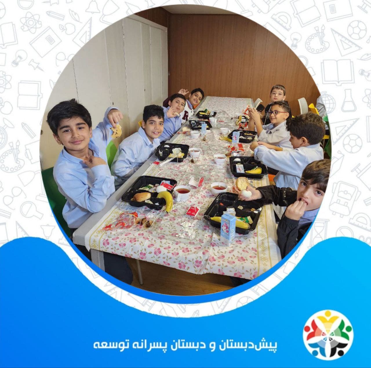 مراسم صبحانه سالم پایه سوم،ششم،هفتم،هشتم