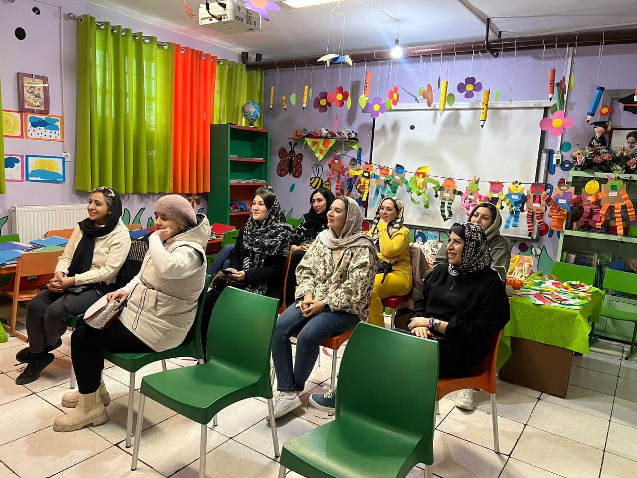 جلسه ملاقات با کادر آموزشی و اجرایی