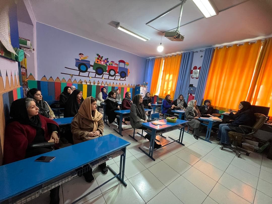 جلسه ملاقات با کادر آموزشی و اجرایی